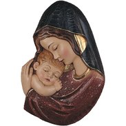Rilievo della Madonna madre 