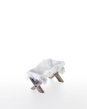 Culla senza Gesu' Bambino LE10901-00C (12 cm, colore)