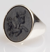 Ring silver  -  Taurus 