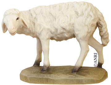 Pecora in piedi AN79700-47 (7,5 cm, colore)