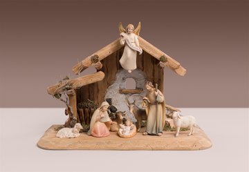 Familienstall Hl.Nacht + 8 Krippenfiguen Licht EI0540NSET09 (8 cm, lasiert)
