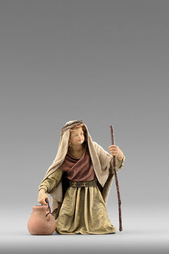 Boy kneeling HE233332 (4,72", color)