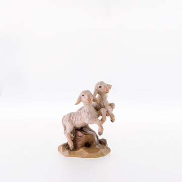 Couple of lambs hopping LE21280 (3,94", color)