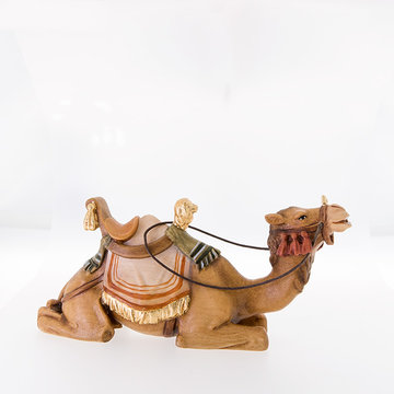 Camel lying down LE24025-A (3,94", color)