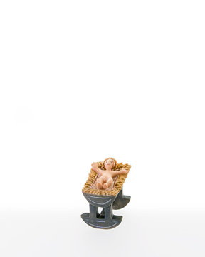 Gesu' Bambino con culla LE10210-01 (8 cm, colore)